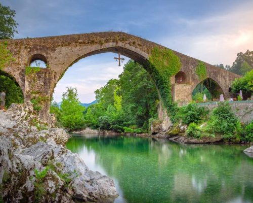 FromCangasdeOnis_LakesofCovadongaGuidedDayTrip